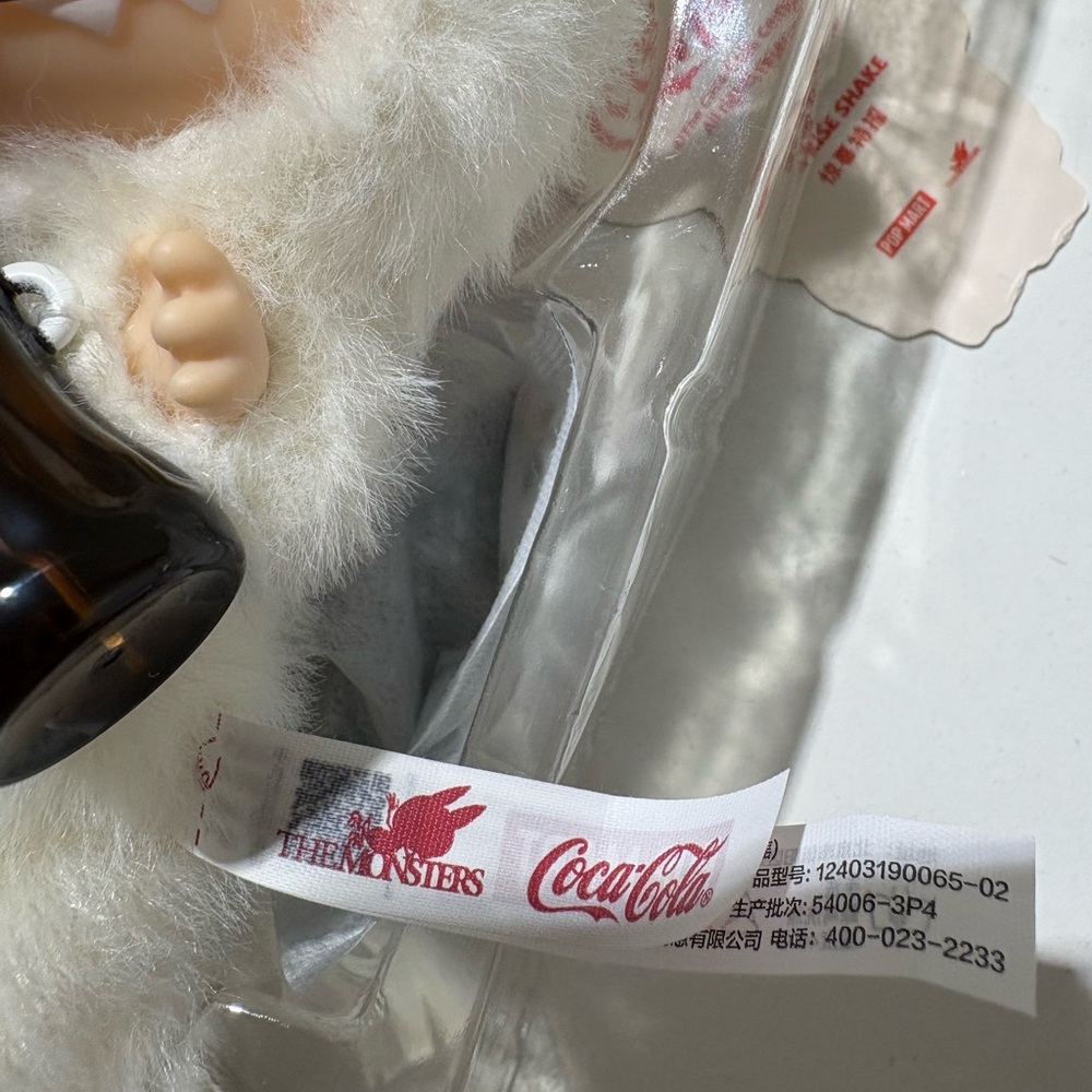 Authentic Labubu Coca-Cola - Picture 9 of 16